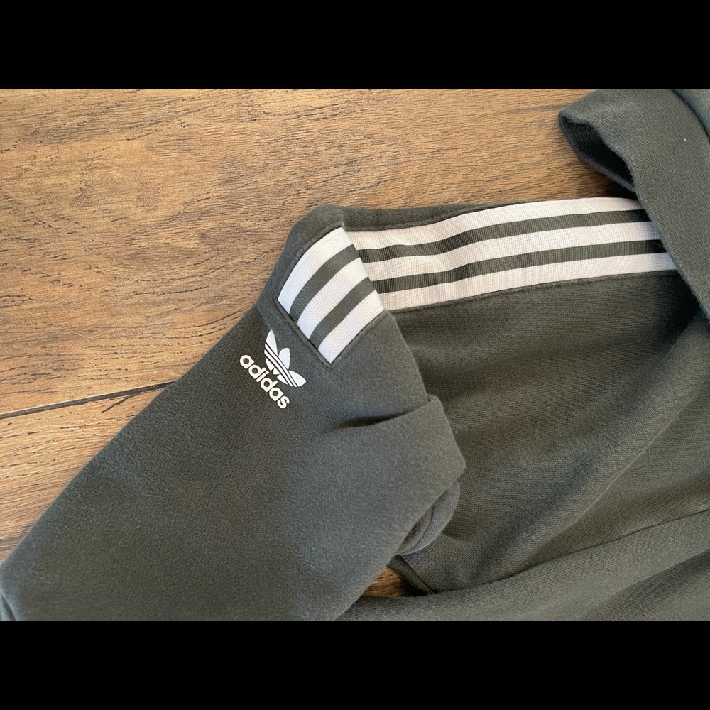 Adidas size 3-4 years khaki - Picture 4 of 5